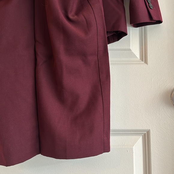 Unique Maroon/Black Full Women’s Suit - Picture 8 of 9